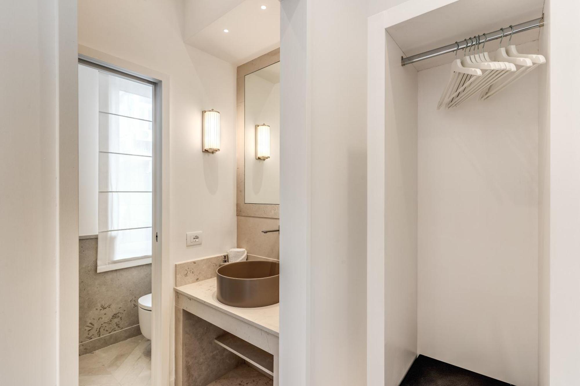 Diff'Rent Souls Rooms - Luxury Accomodation ซอร์เรนโต ภายนอก รูปภาพ