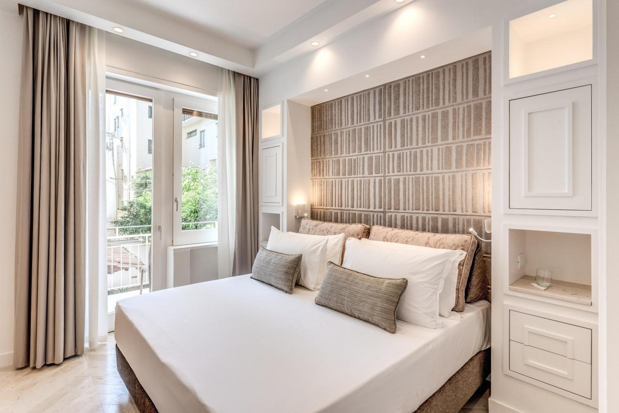 Diff'Rent Souls Rooms - Luxury Accomodation ซอร์เรนโต ภายนอก รูปภาพ